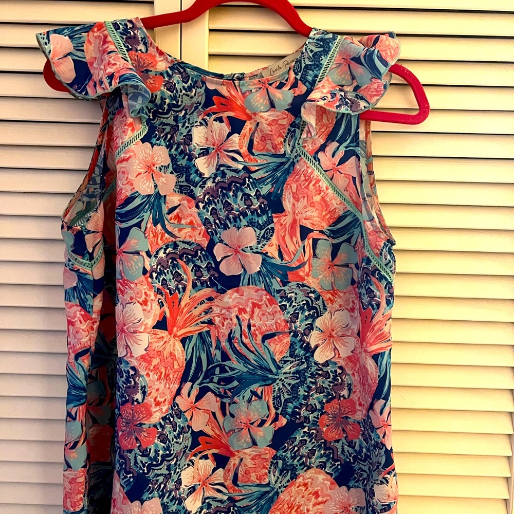 Pineapple 🍍 inspired Florida blouse!! EUC size medium